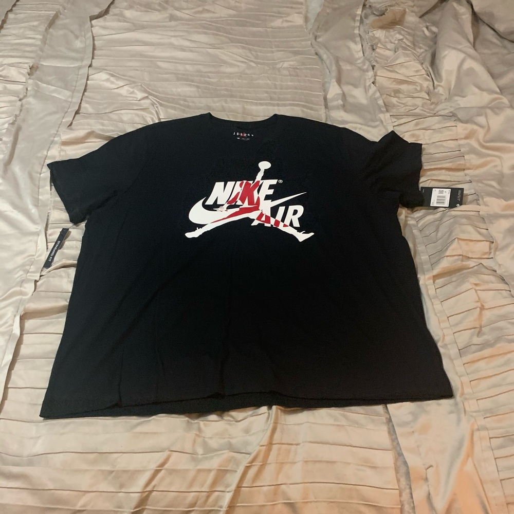 Jordan T-Shirt.